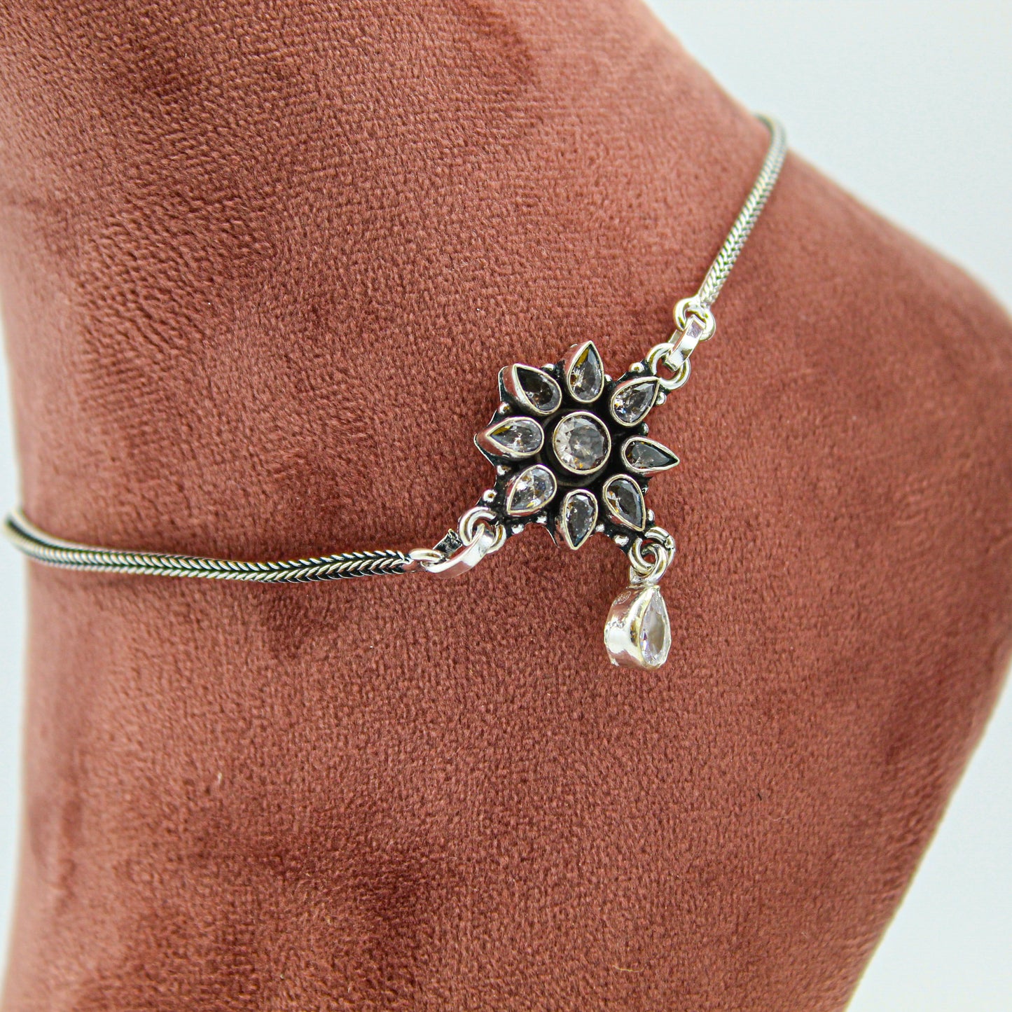 Silver Anklet for Women – Minimalist Payal, Everyday Foot Accessory